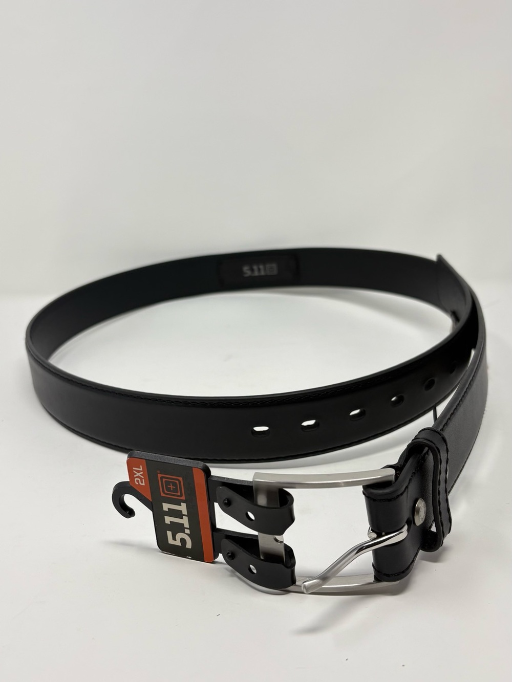 NWT 5.11 Tactical Leather Belt 2XL Heavy Duty CCW Belt Black Silver Buckle